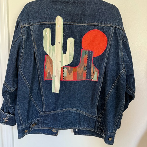 Vintage oversized Western Denim Jacket with Cactus and Southwestern Patches sZ M - Picture 5 of 14